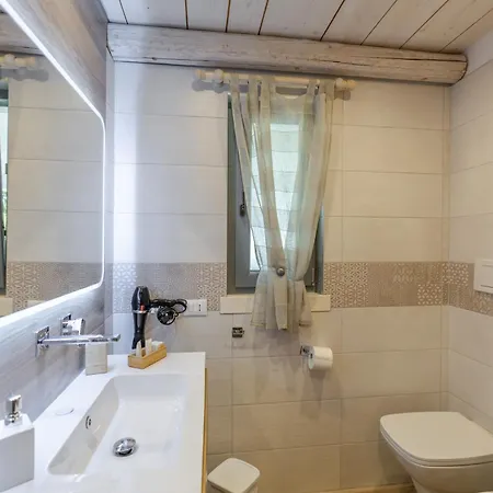 La Linea Dell'orizzonte Apartmanhotel